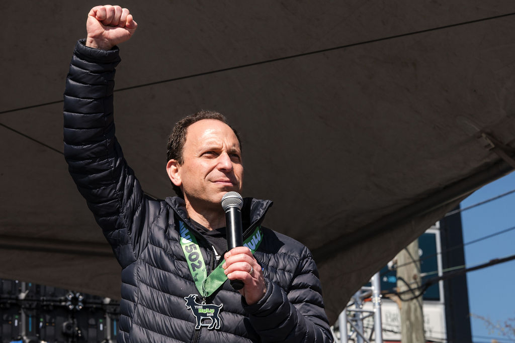Mayor Craig Greenberg at NuLu Bockfest