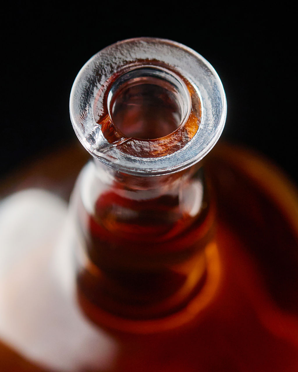Yachtsman Bourbon Pourz spout detail